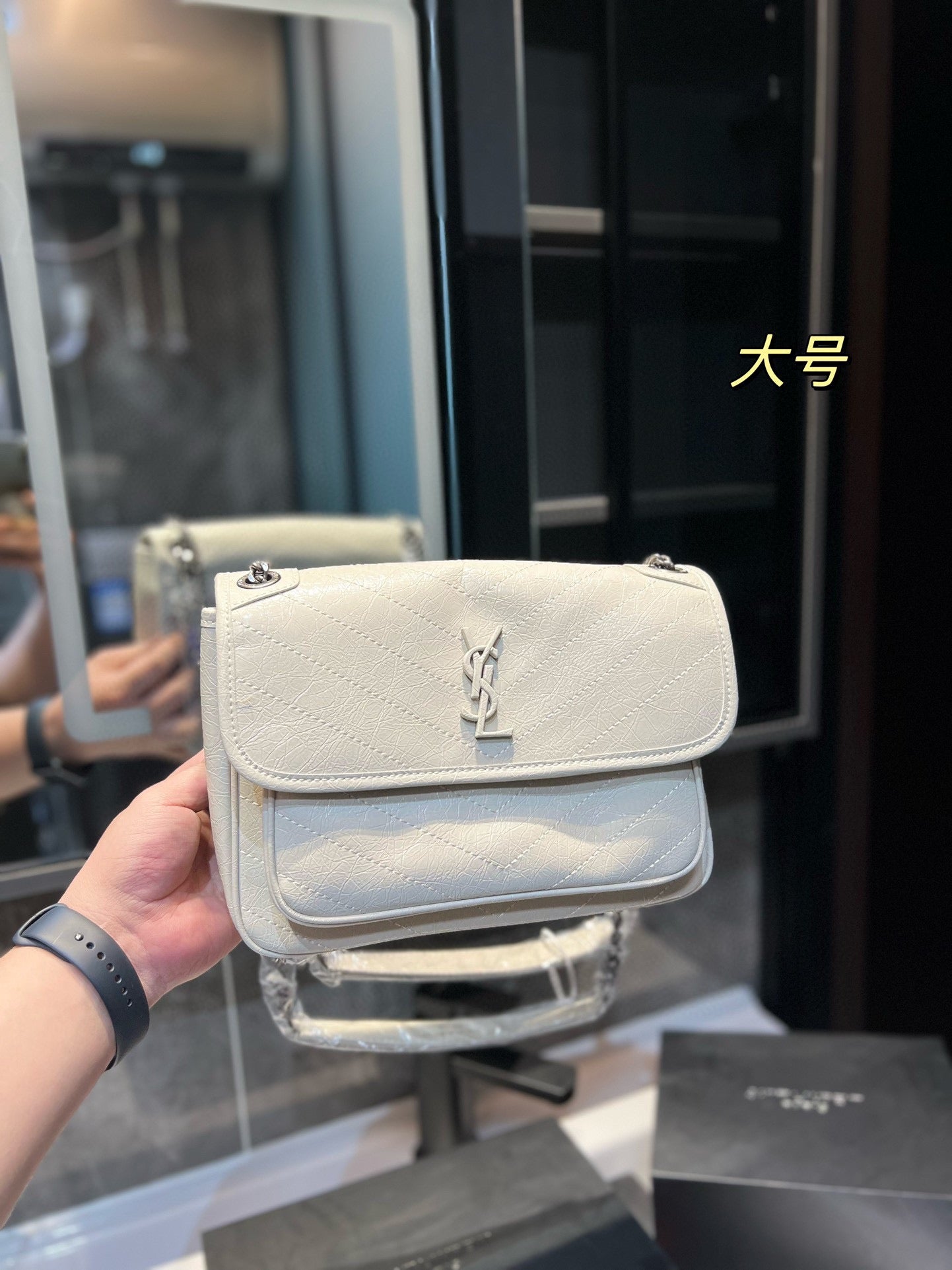 YSL-BAG-104