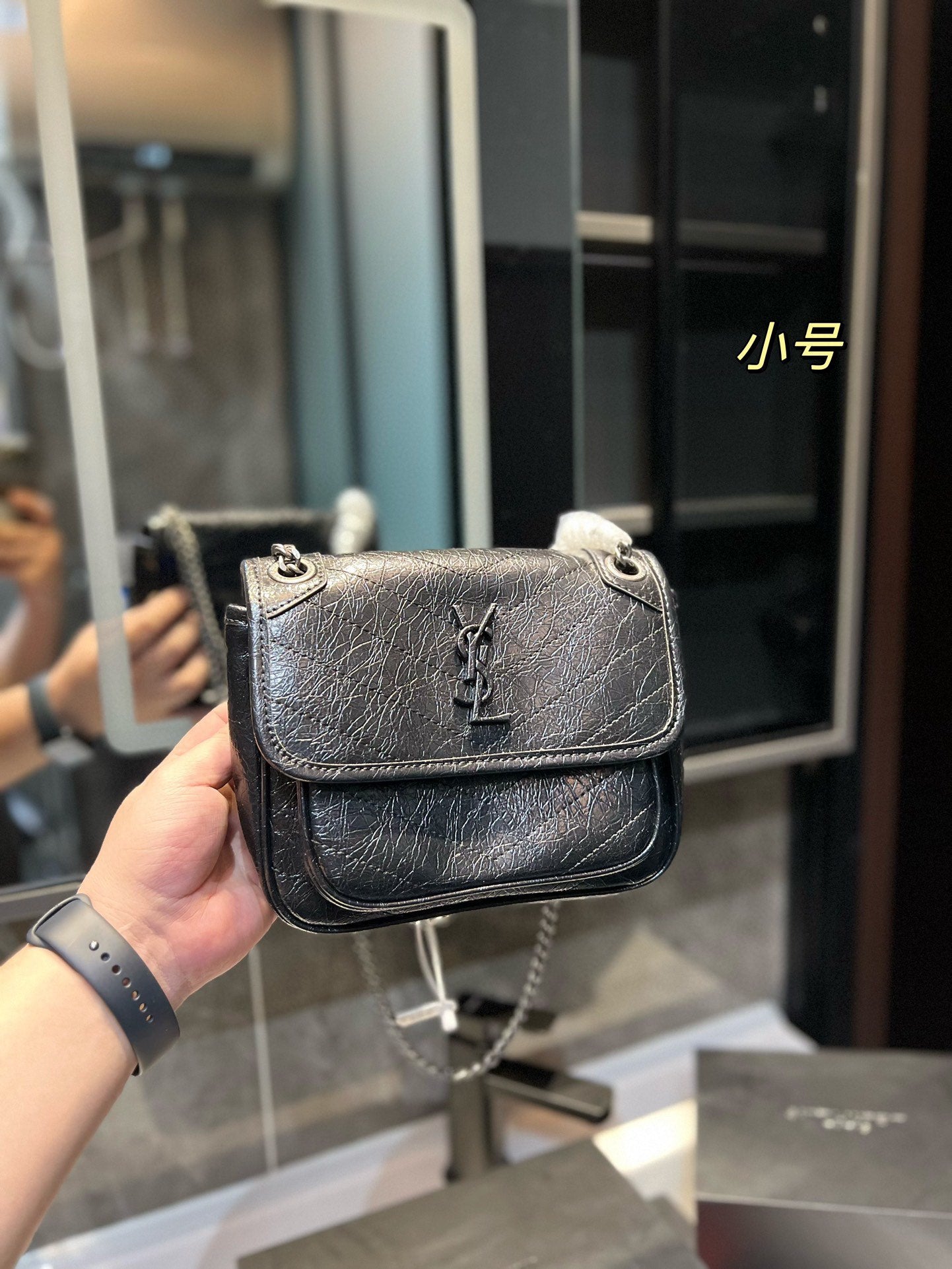 YSL-BAG-104