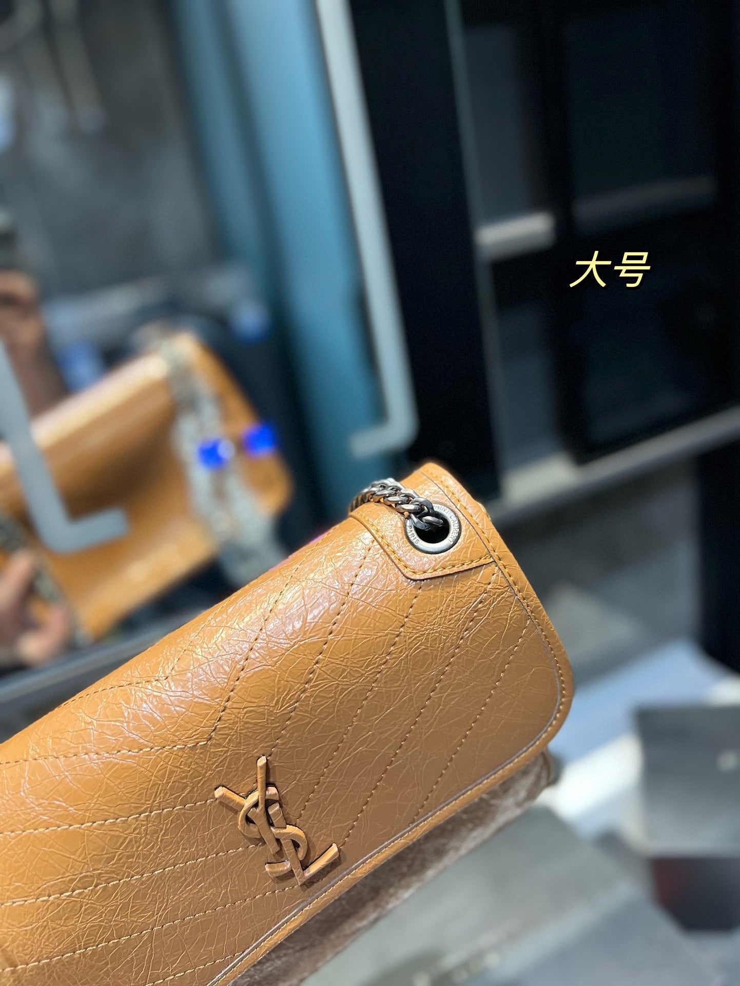 YSL-BAG-104