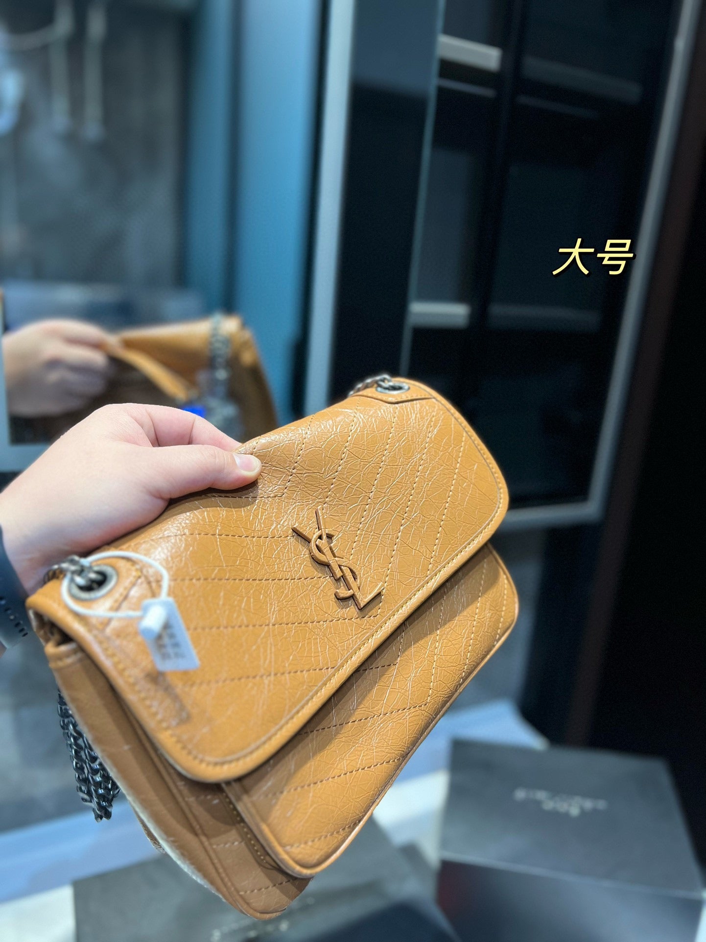 YSL-BAG-104