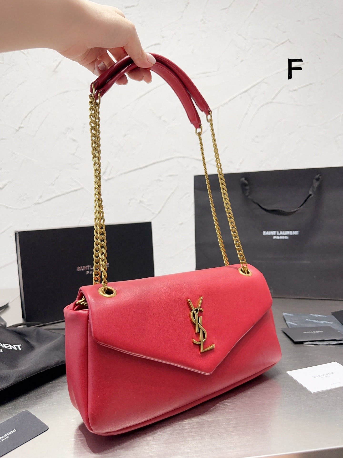 YSL-BAG-124