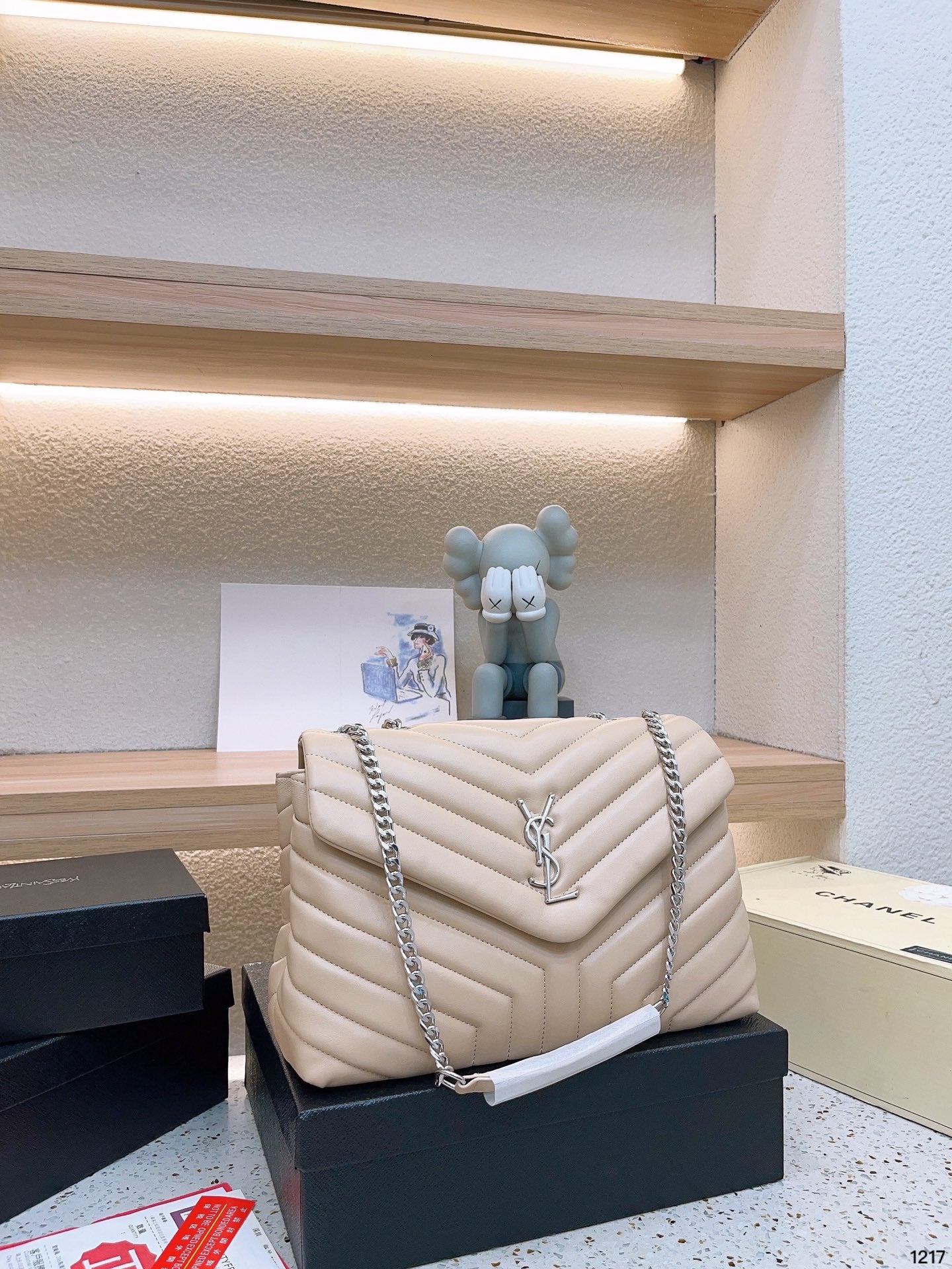YSL-BAG-138-3