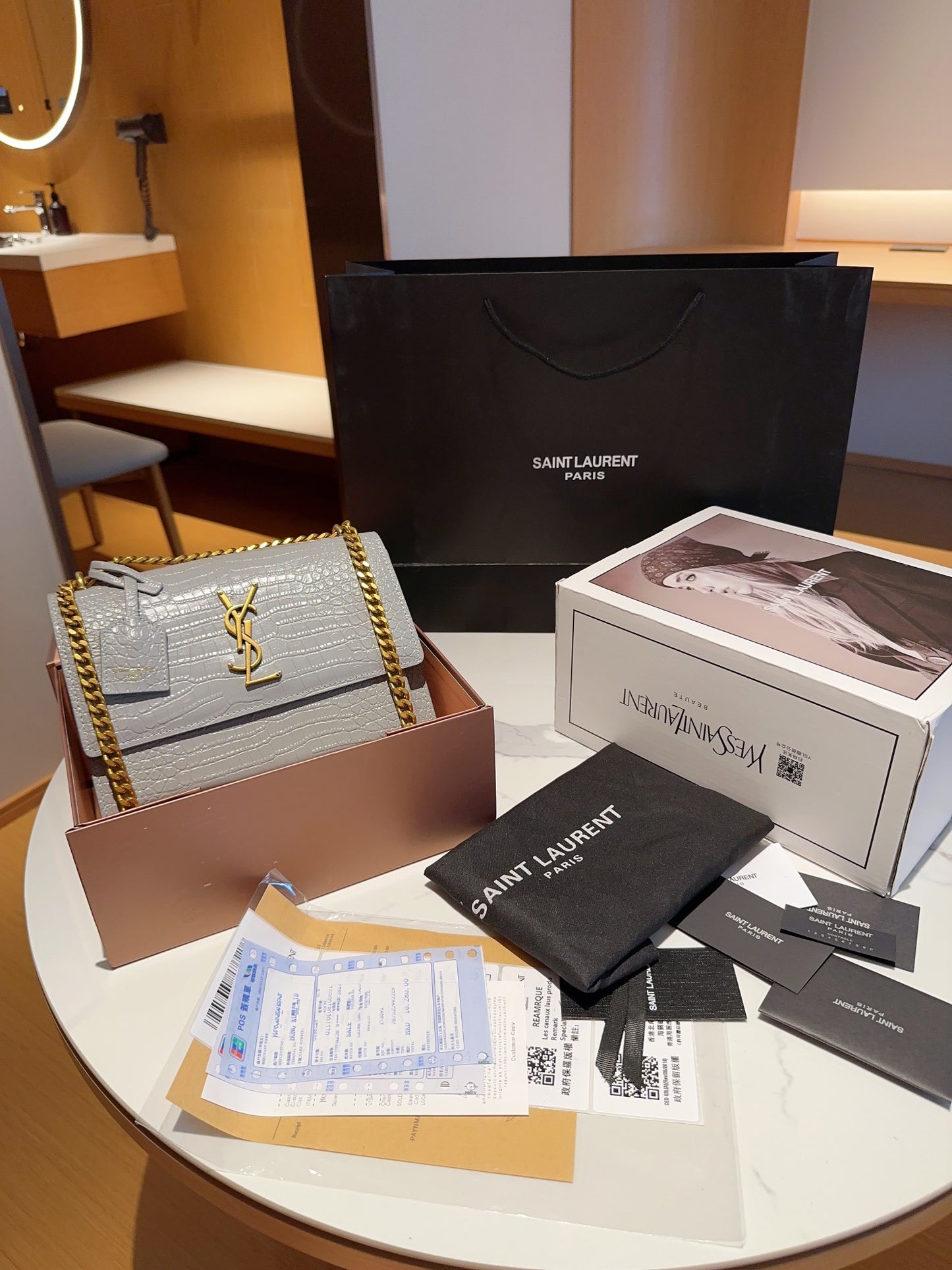 YSL-BAG-142