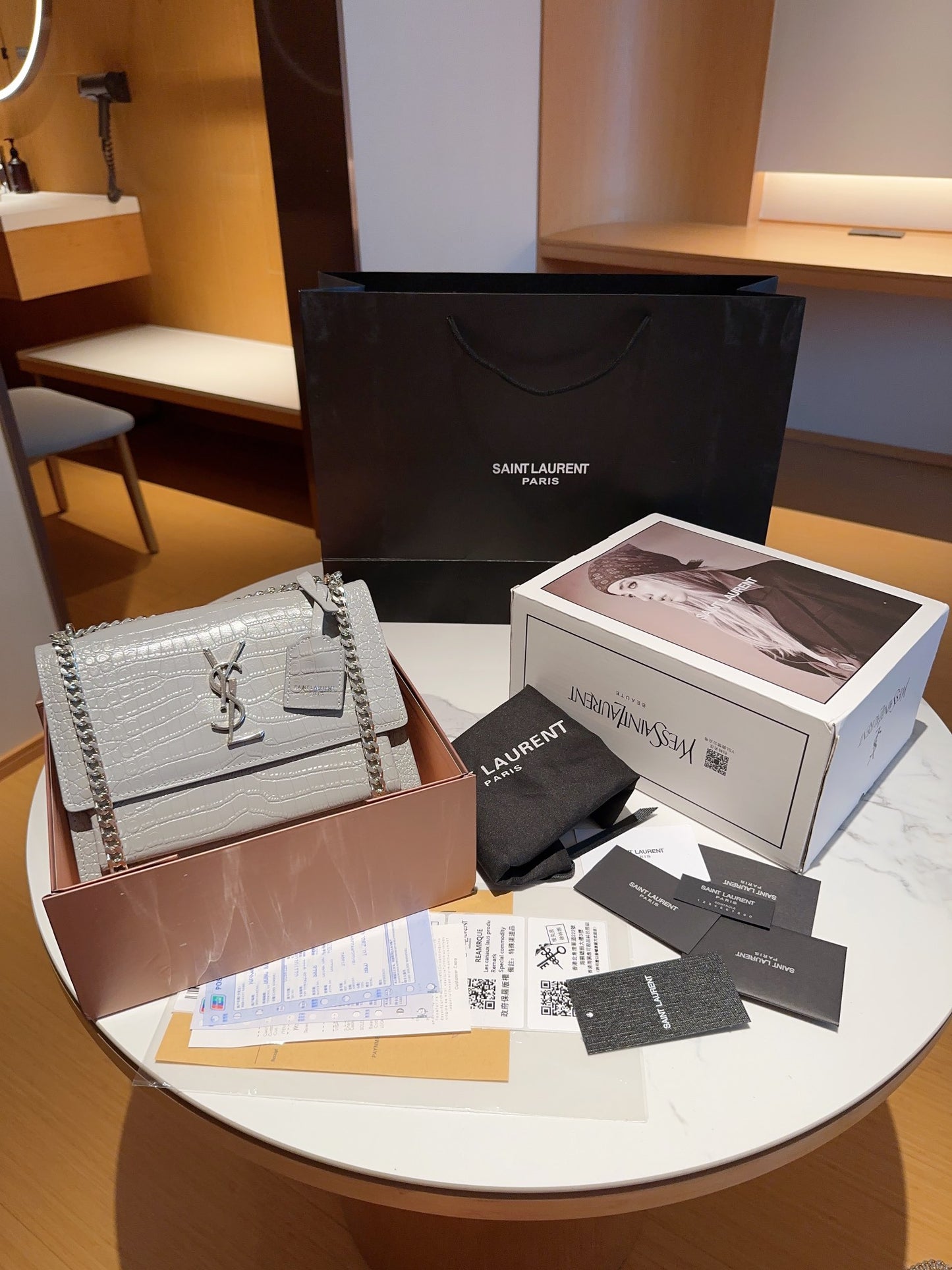 YSL-BAG-142