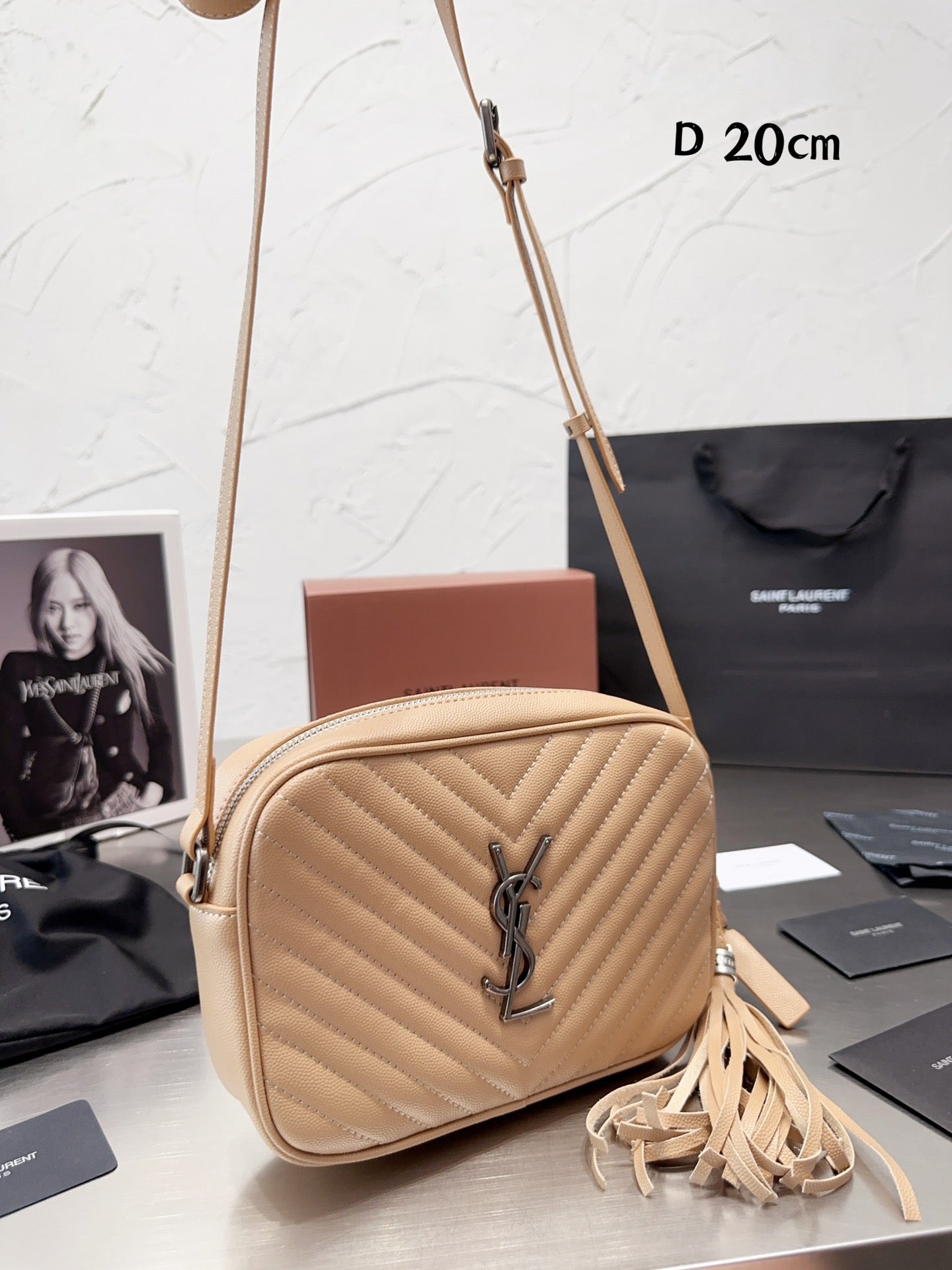 YSL-BAG-152