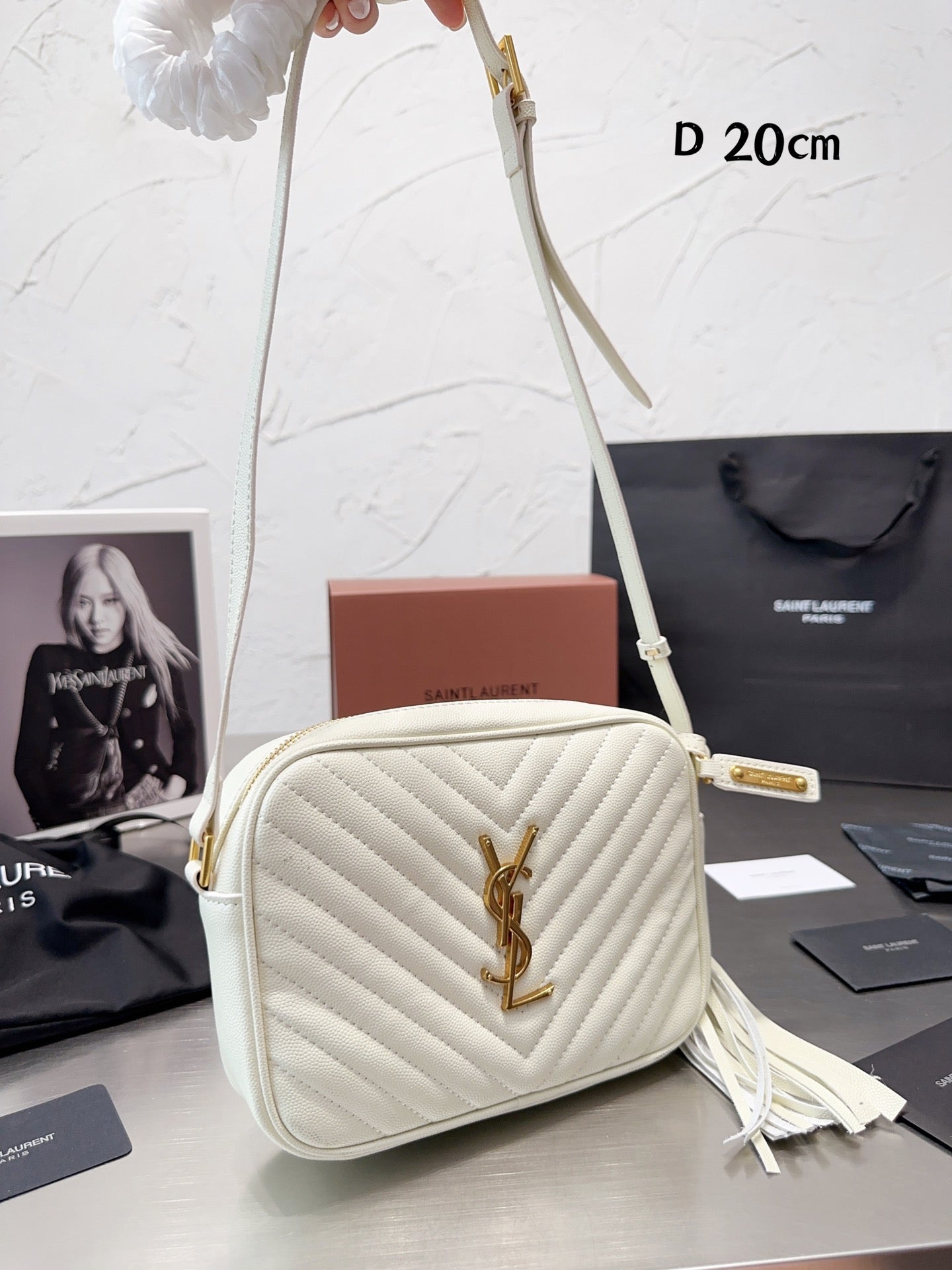 YSL-BAG-152