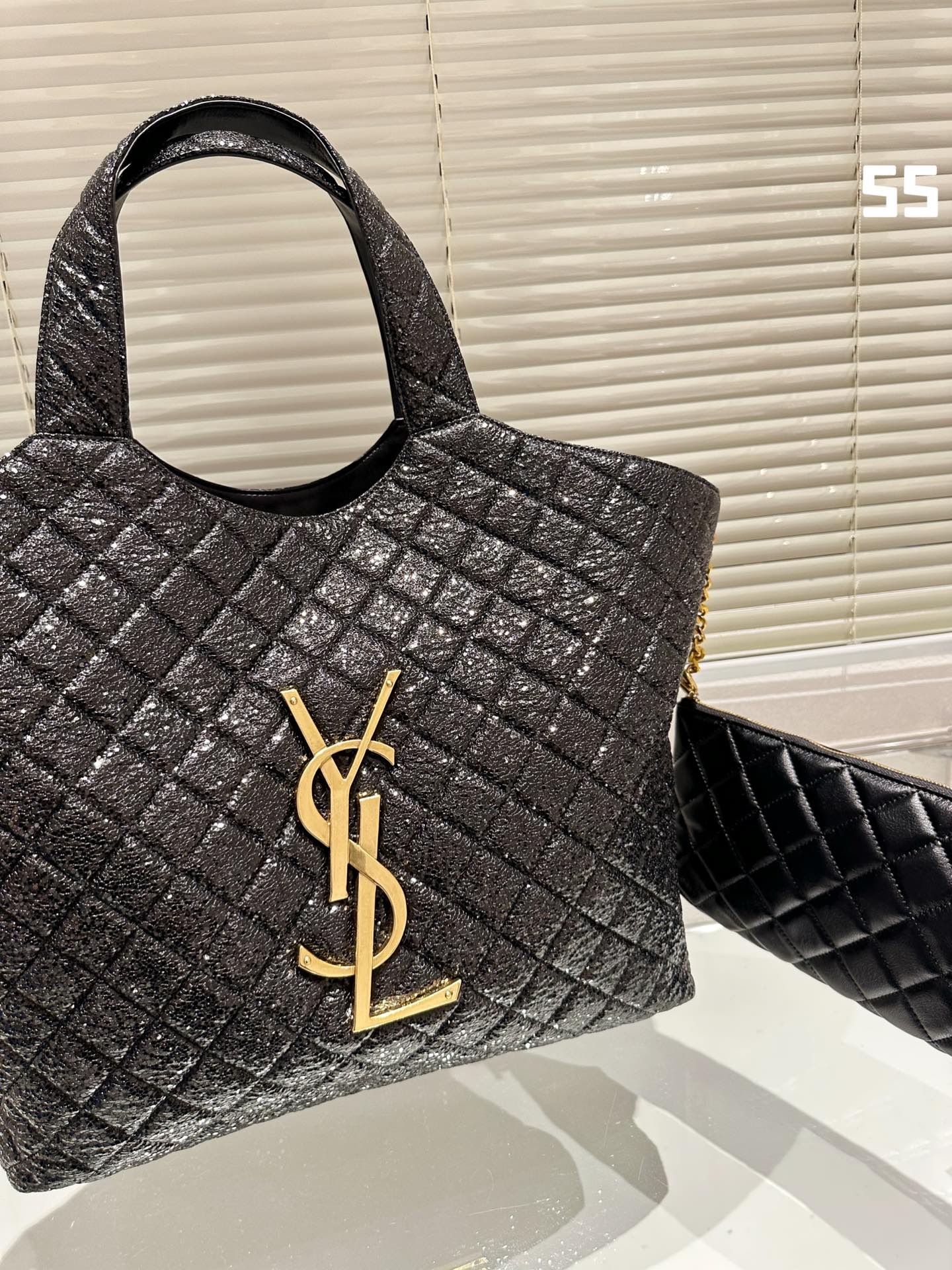 YSL-BAG-153
