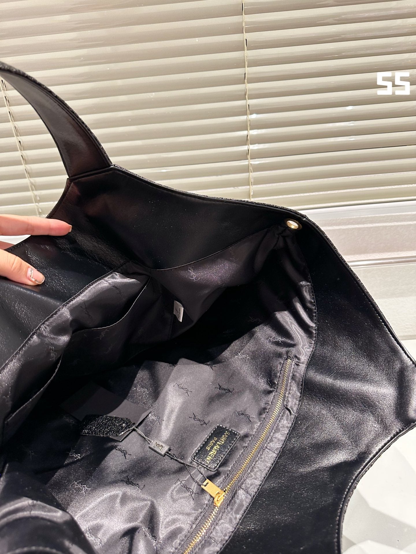 YSL-BAG-153