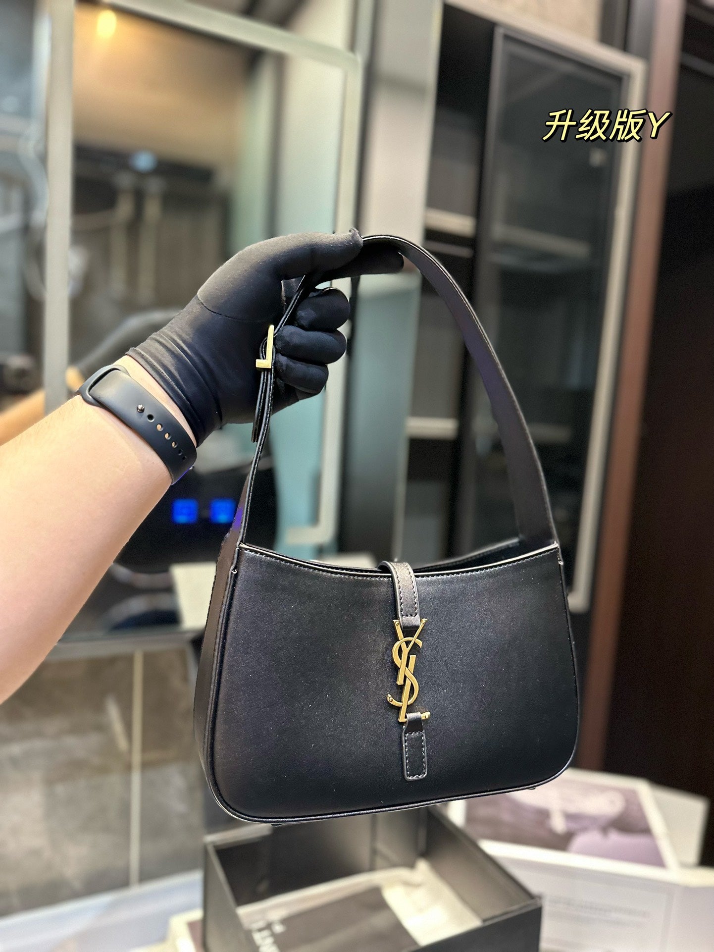 YSL-BAG-155