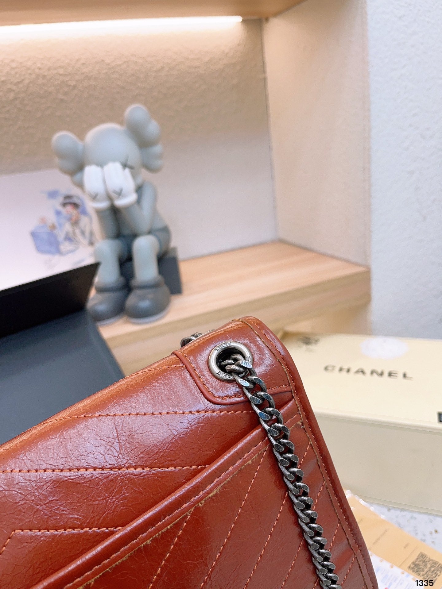 YSL-BAG-182