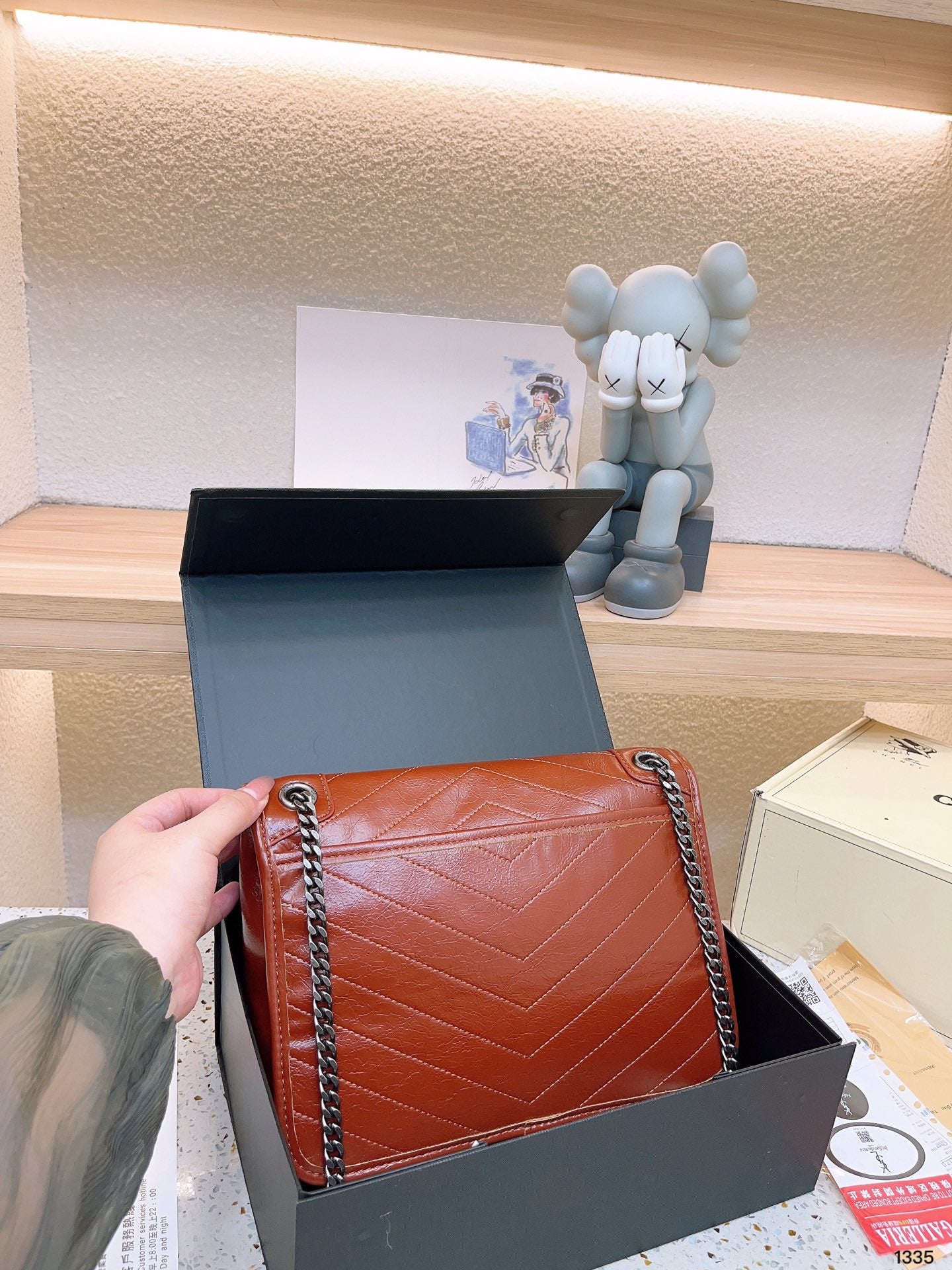 YSL-BAG-182