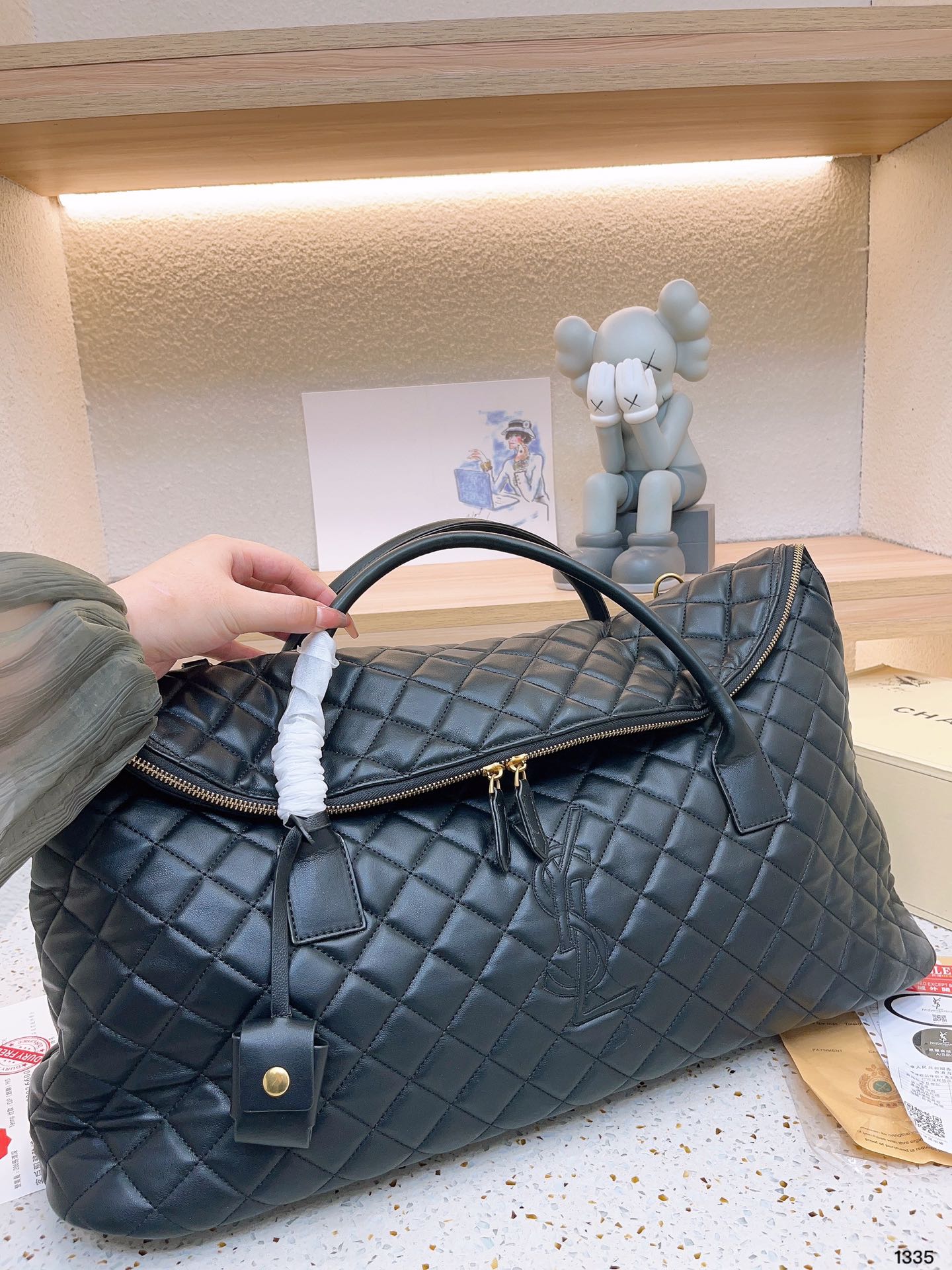 YSL-BAG-183