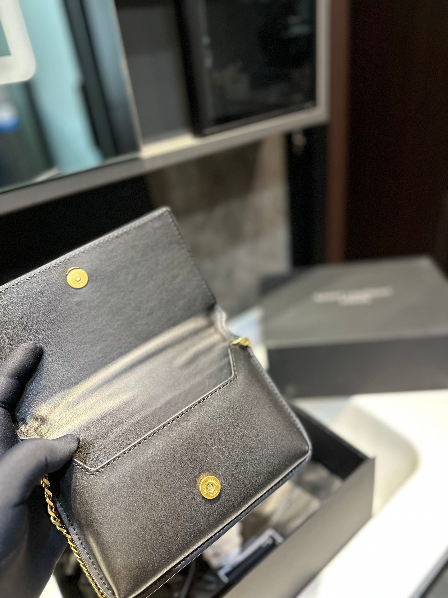 TSL-BAG-185