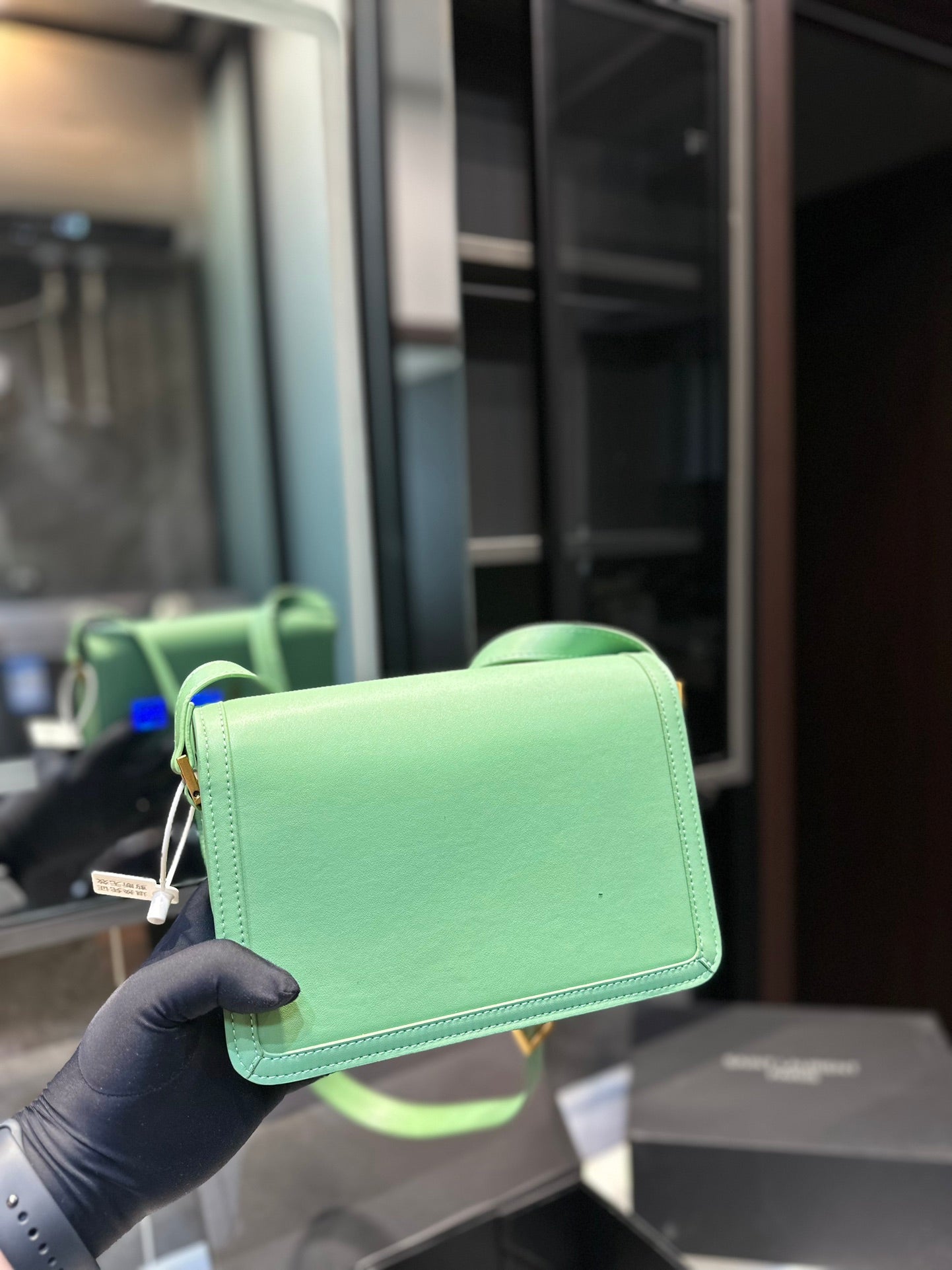 YSL-BAG-186