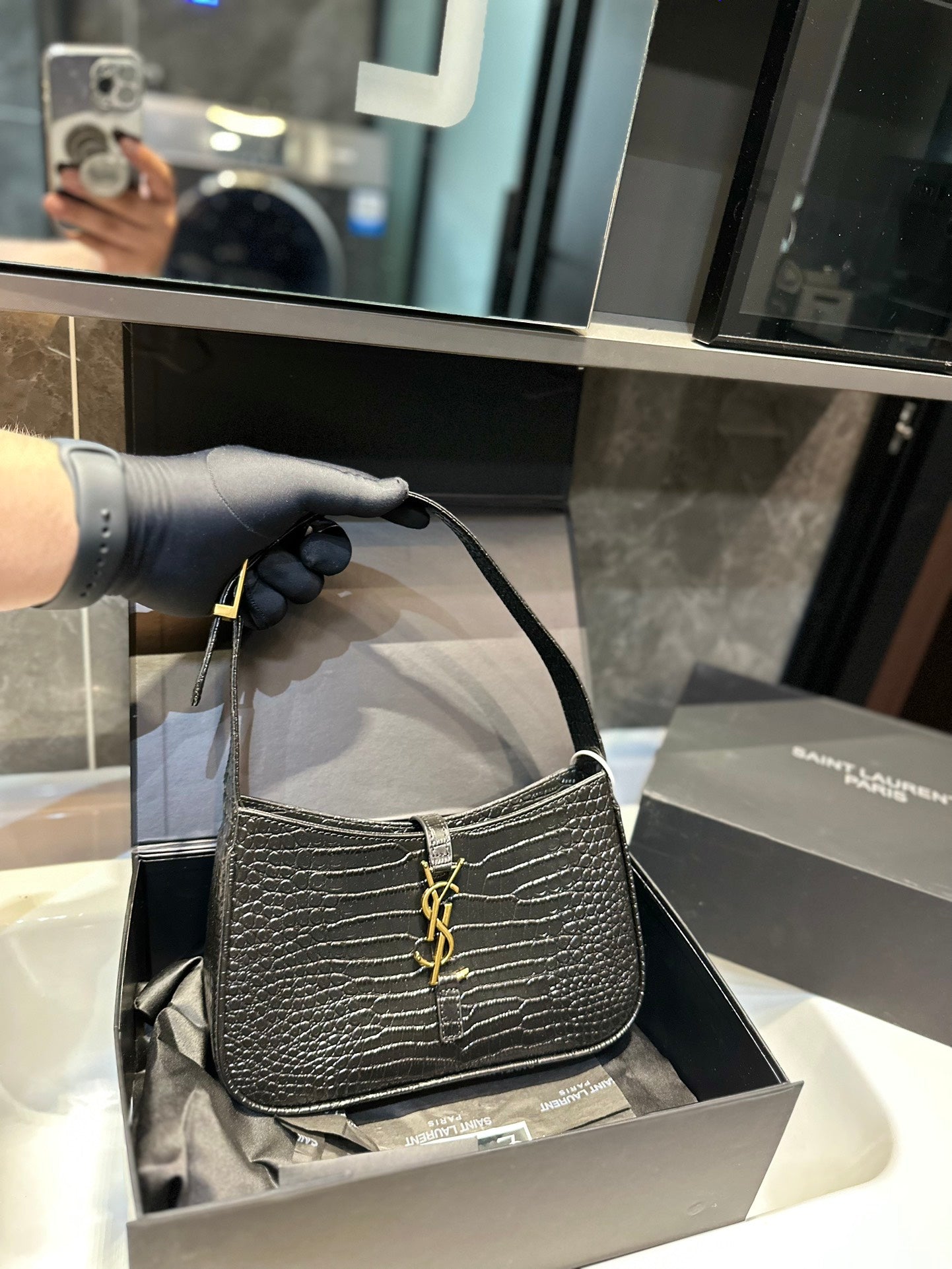YSL-BAG-197