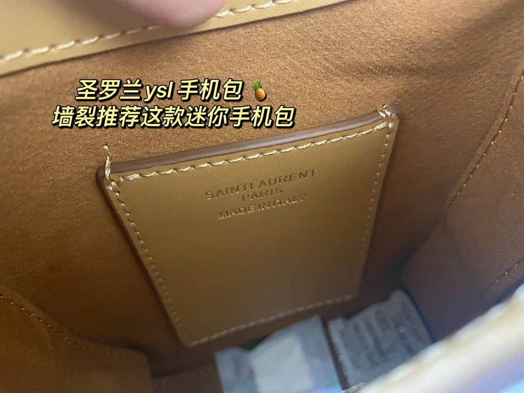 YSL-BAG-208