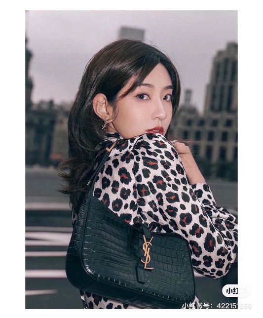 YSL-BAG-210