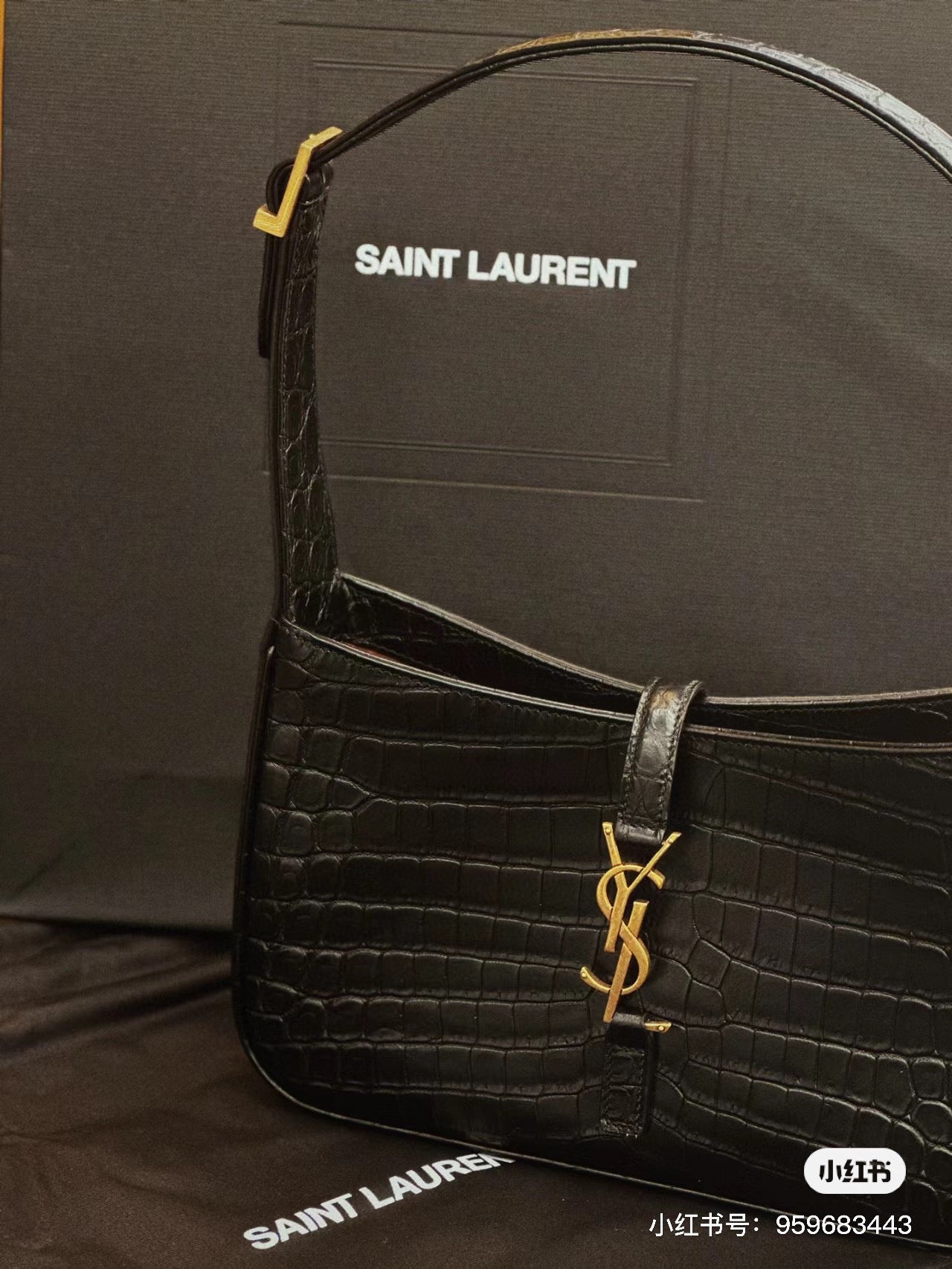 YSL-BAG-210