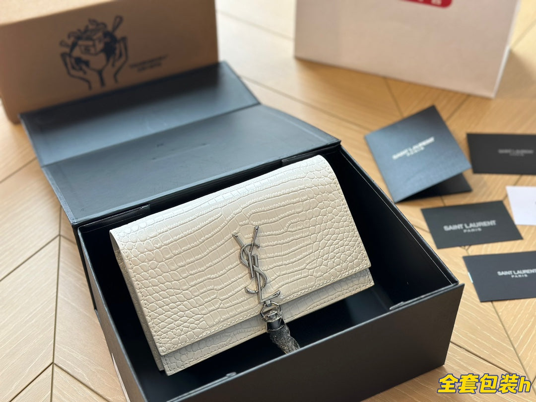 YSL-BAG-218