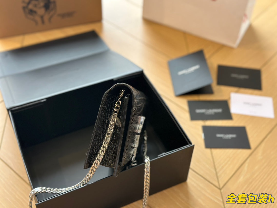 YSL-BAG-218