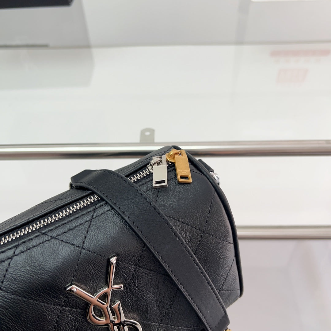 YSL-BAG-220