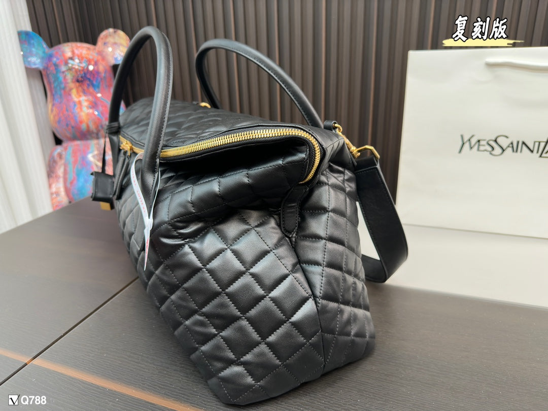 YSL-BAG-221