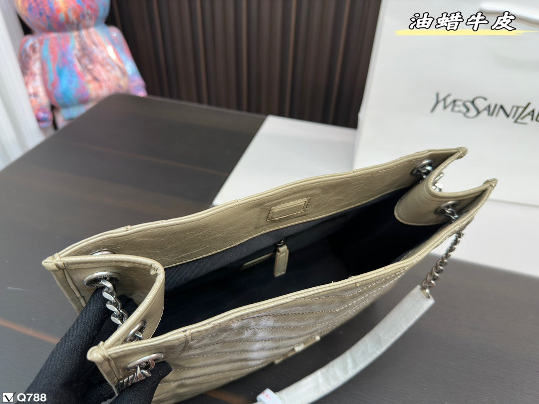 YSL-BAG-222