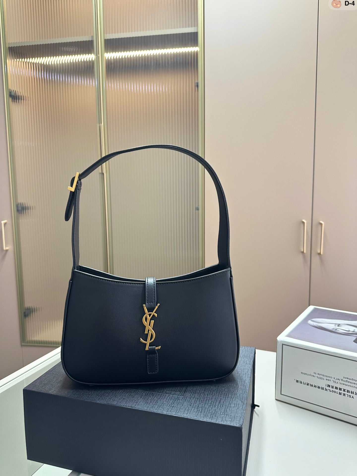 YSL-BAG-239