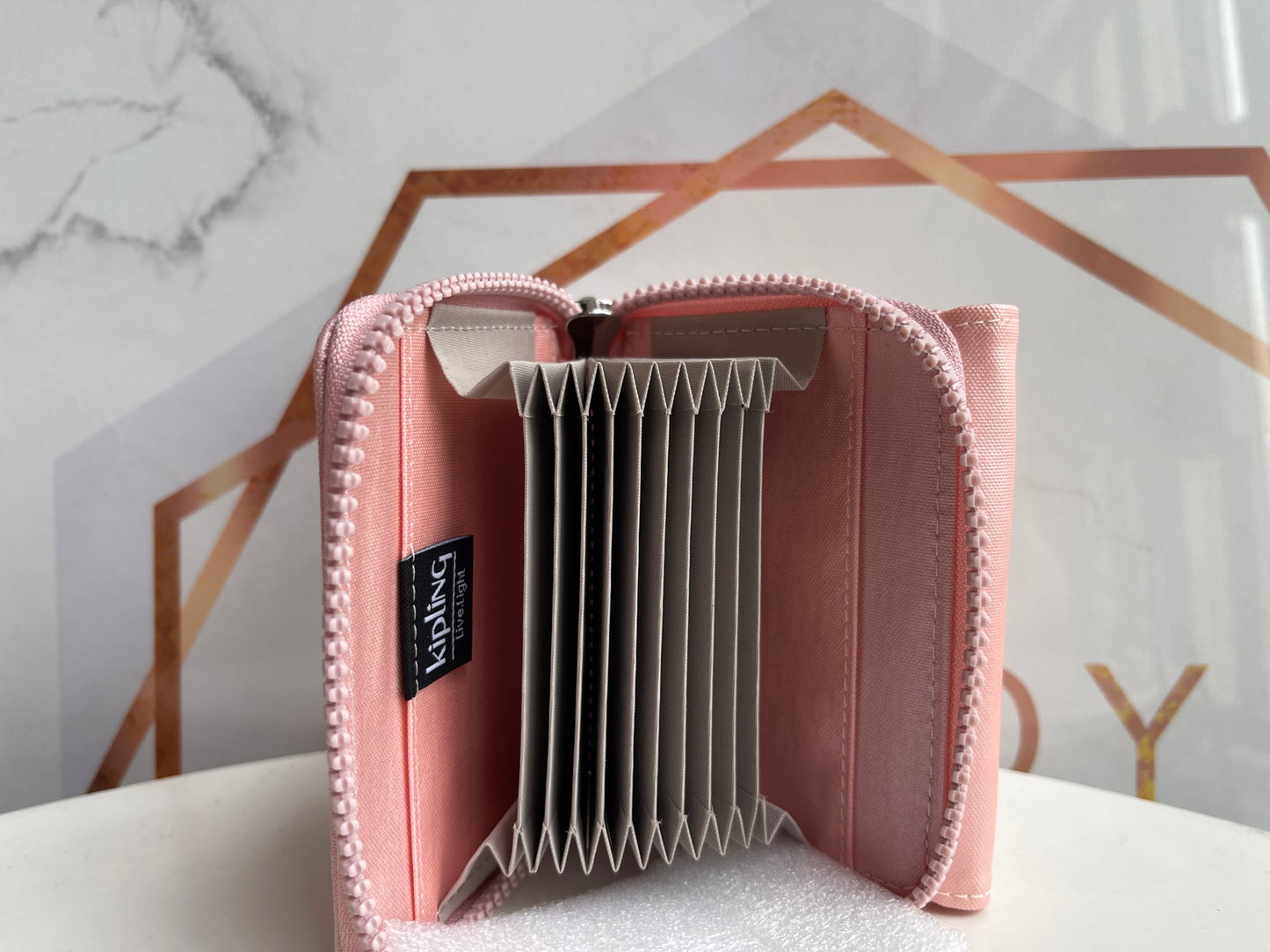 KIP BAG-590