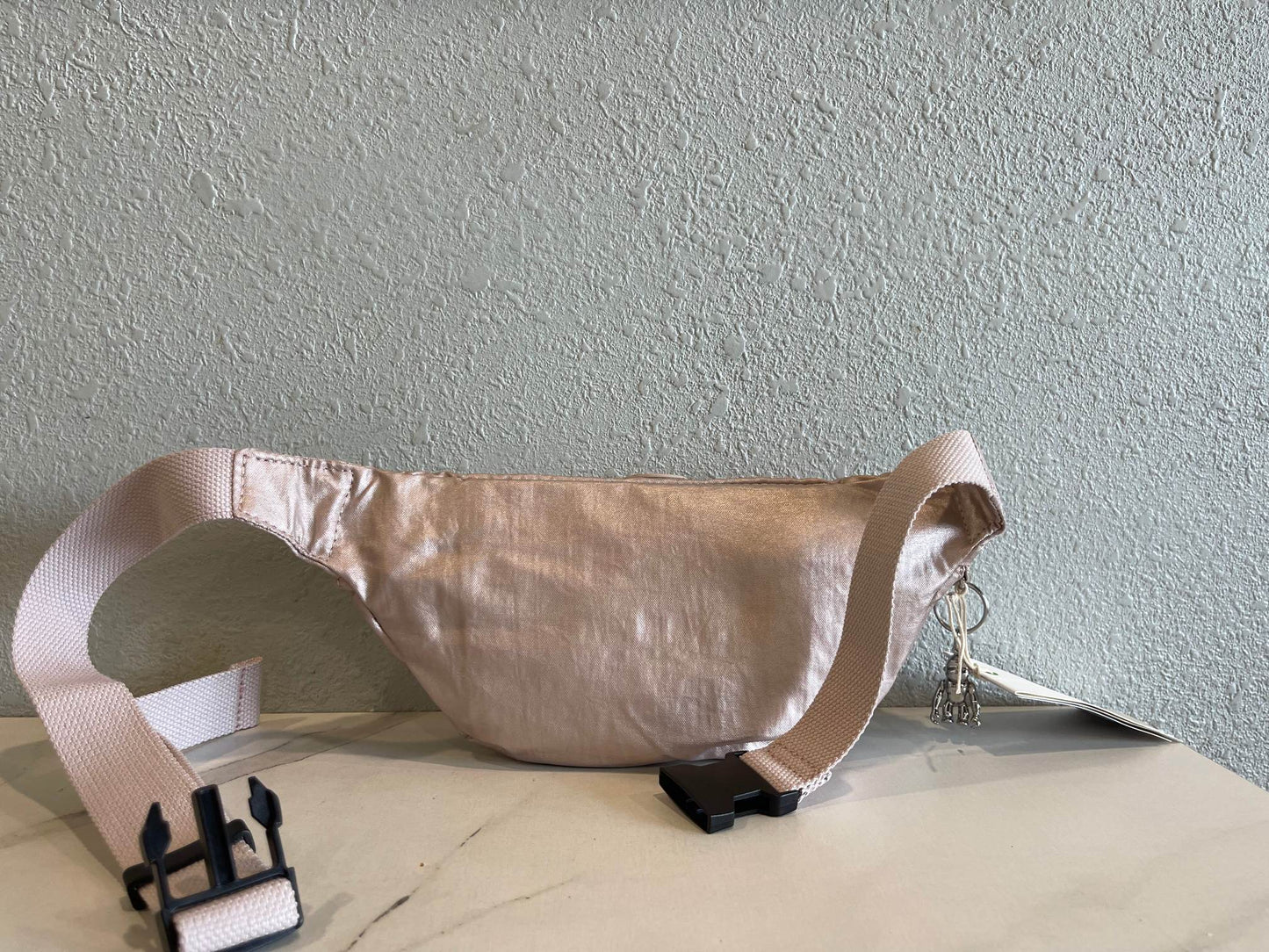 KIP BAG-647