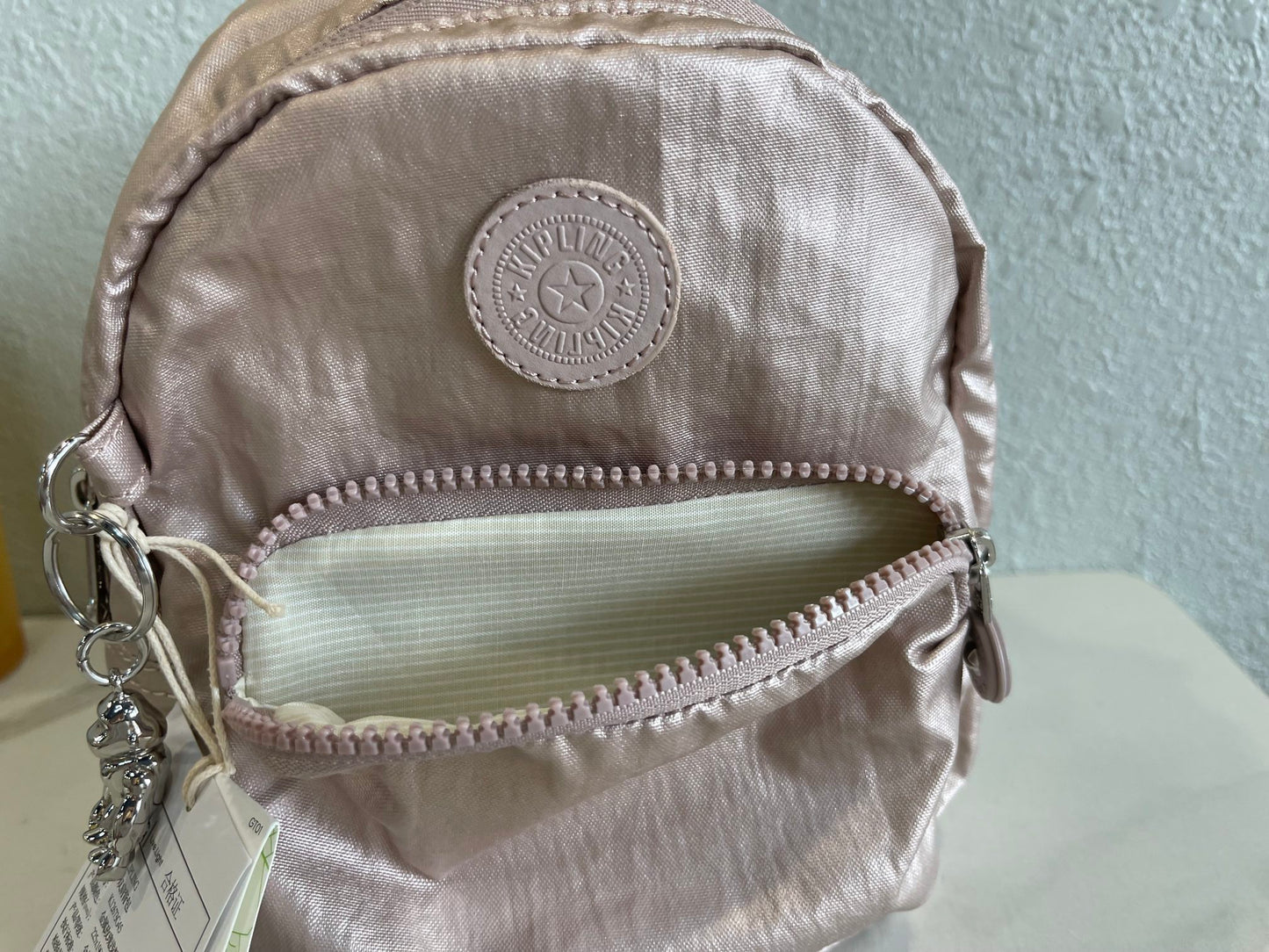 KIP BAG-696
