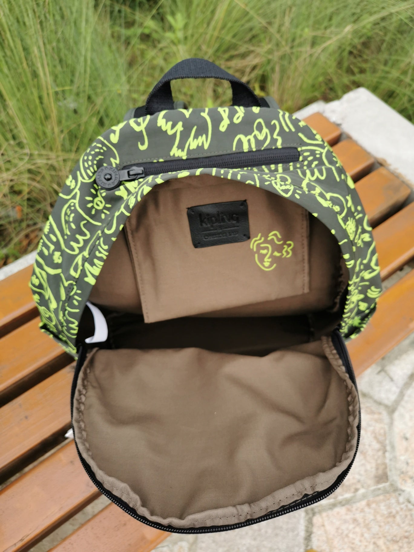 KIP BAG-748