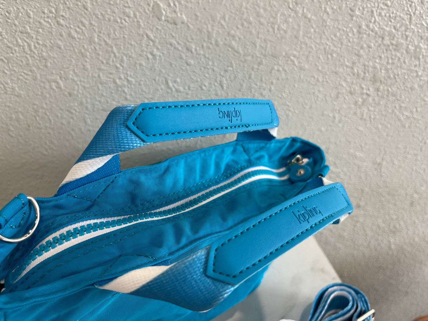 KIP BAG-829