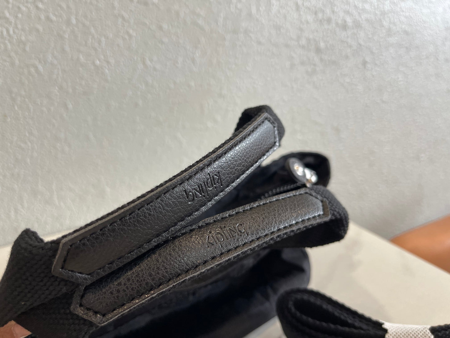 KIP BAG-834
