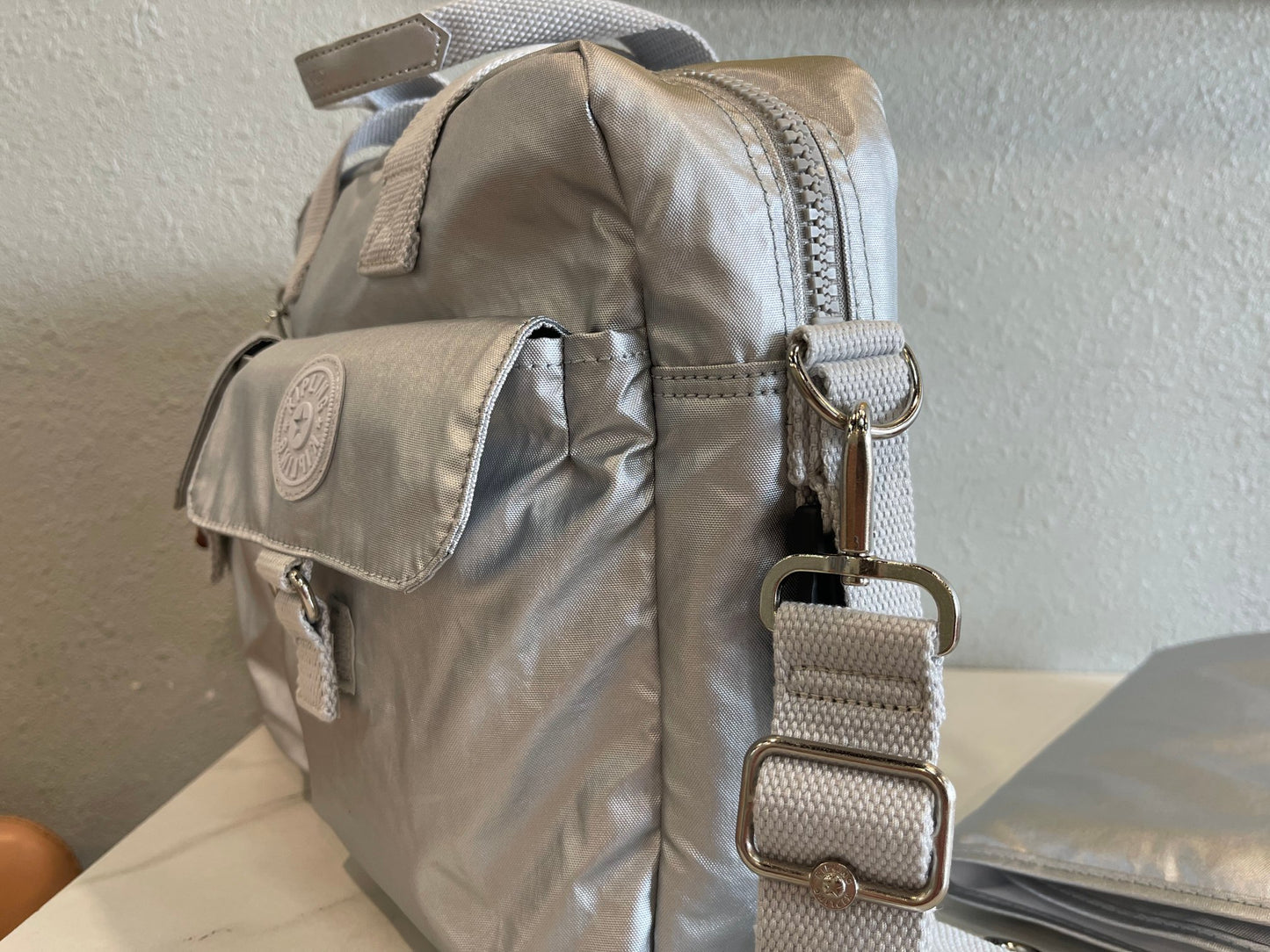 KIP BAG-856