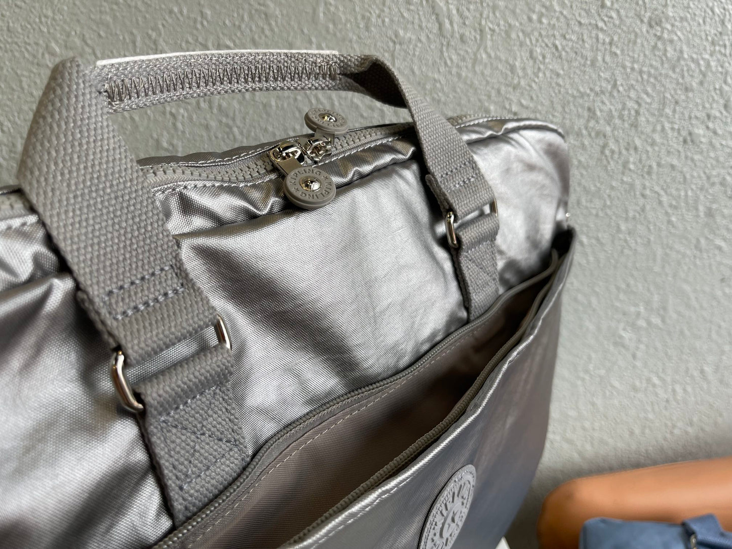 KIP BAG-869
