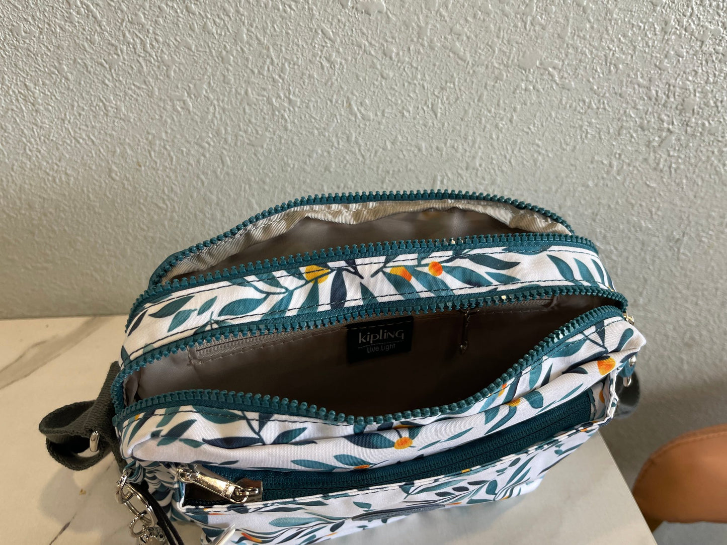 KIP BAG-954