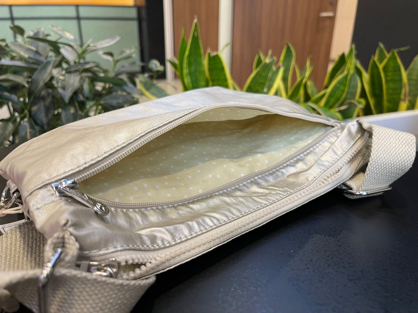 KIP BAG-956