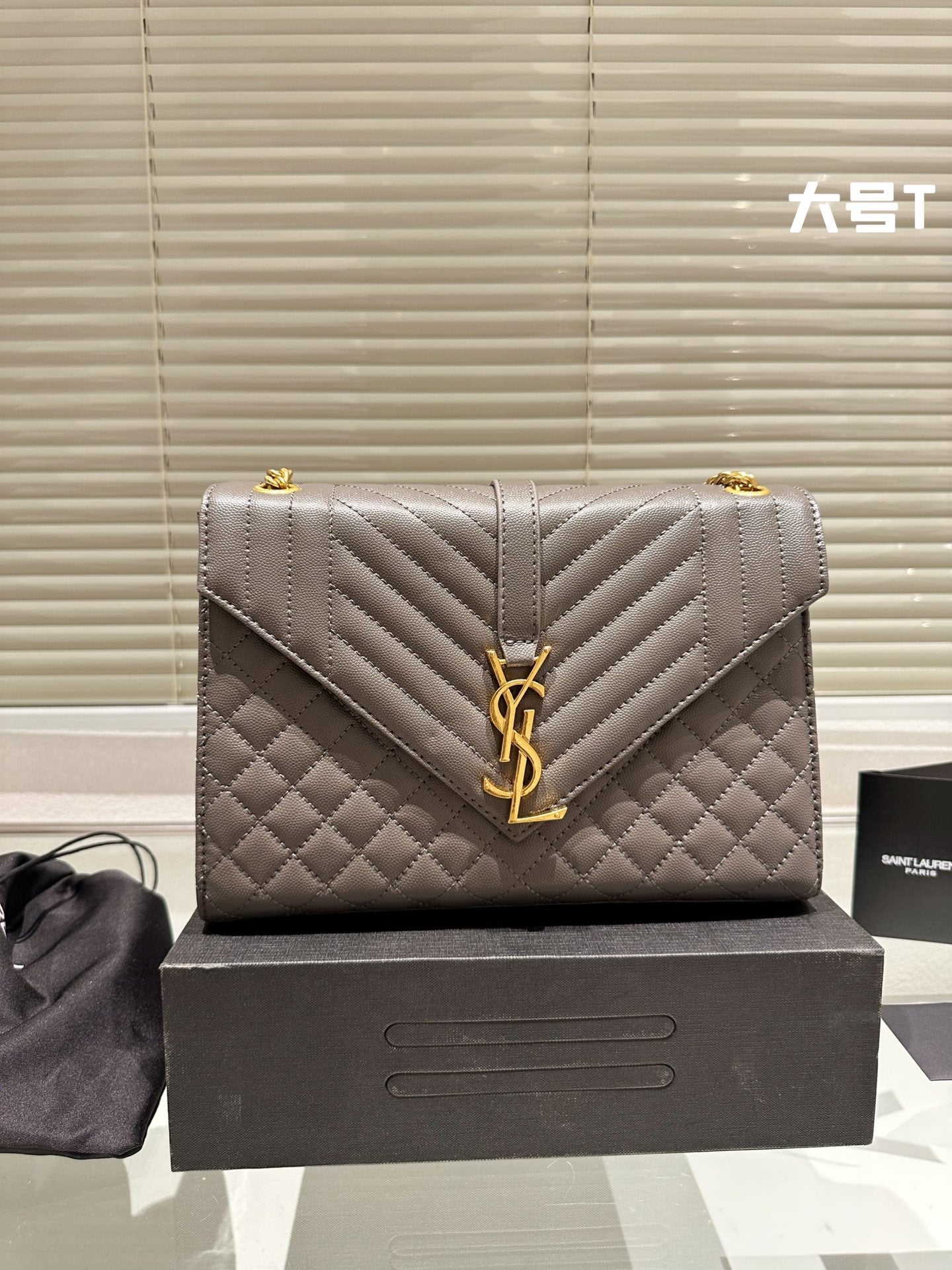 YSL-BAG-246
