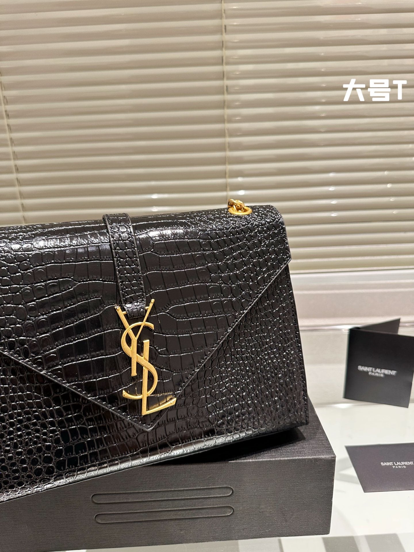 YSL-BAG-246