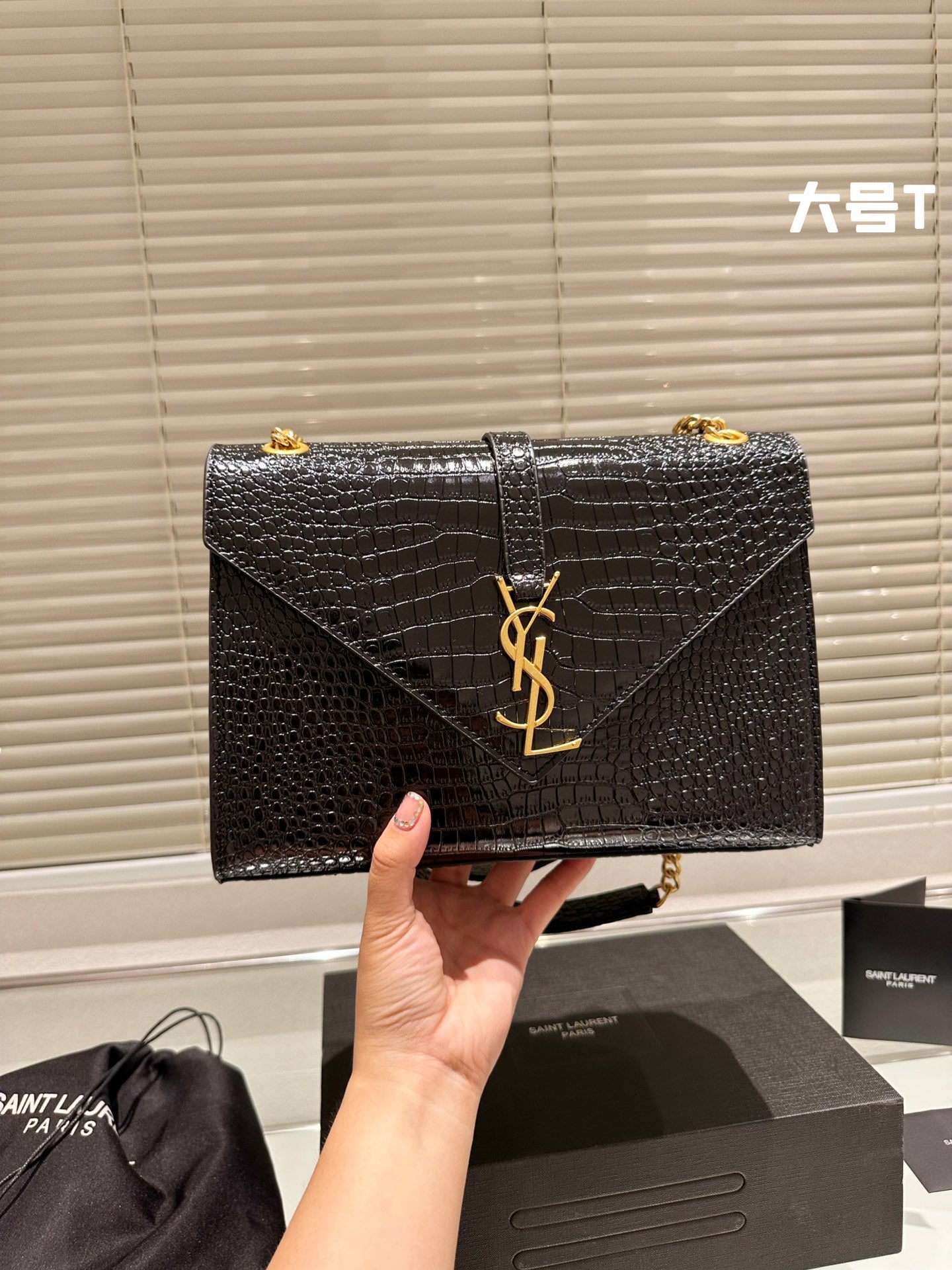 YSL-BAG-246