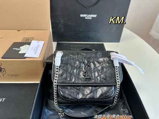 YSL-BAG-256