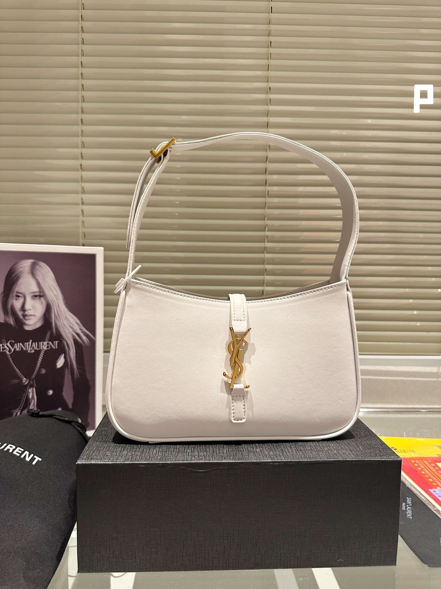 YSL-BAG-263