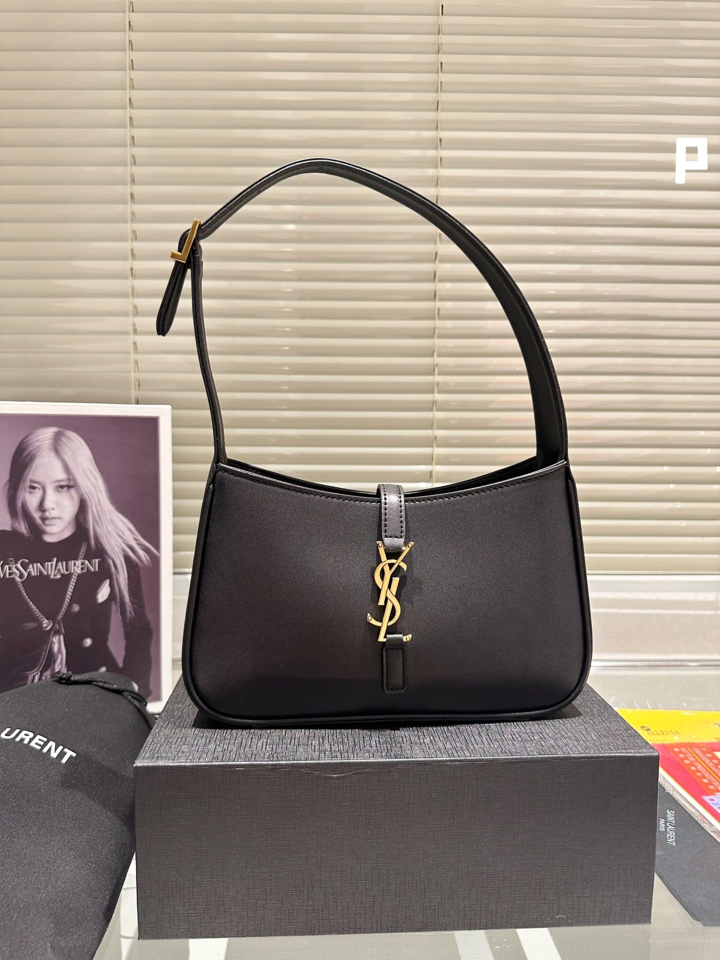 YSL-BAG-263