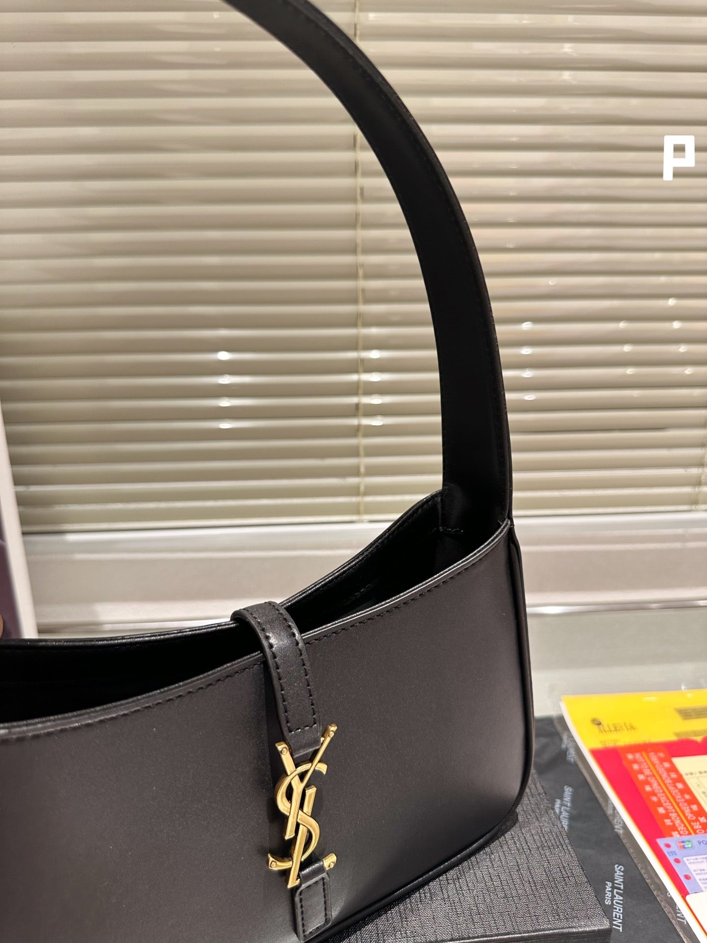 YSL-BAG-263
