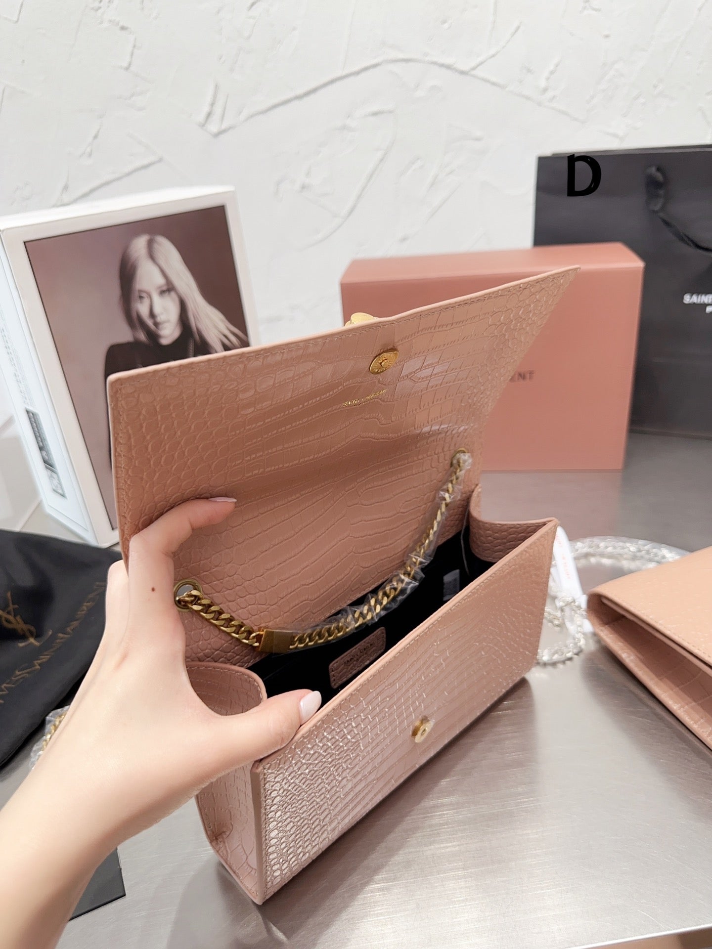 YSL-BAG-284