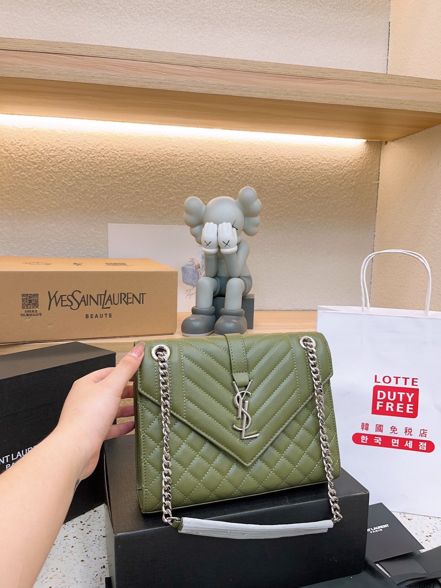 YSL-BAG-732