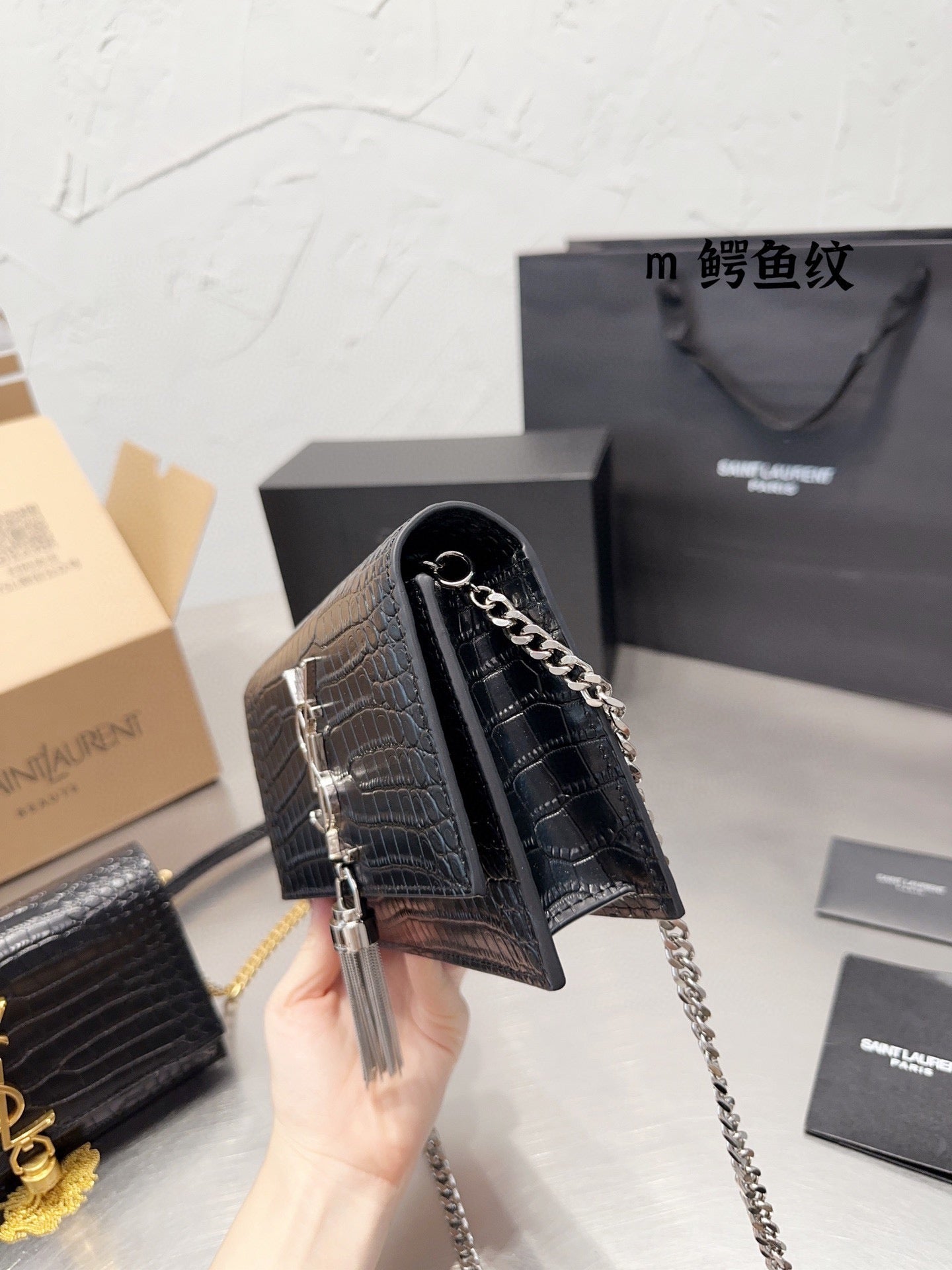 YSL-BAG-304