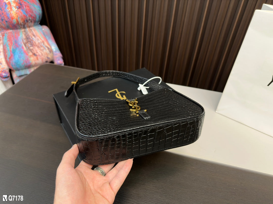 YSL-BAG-715