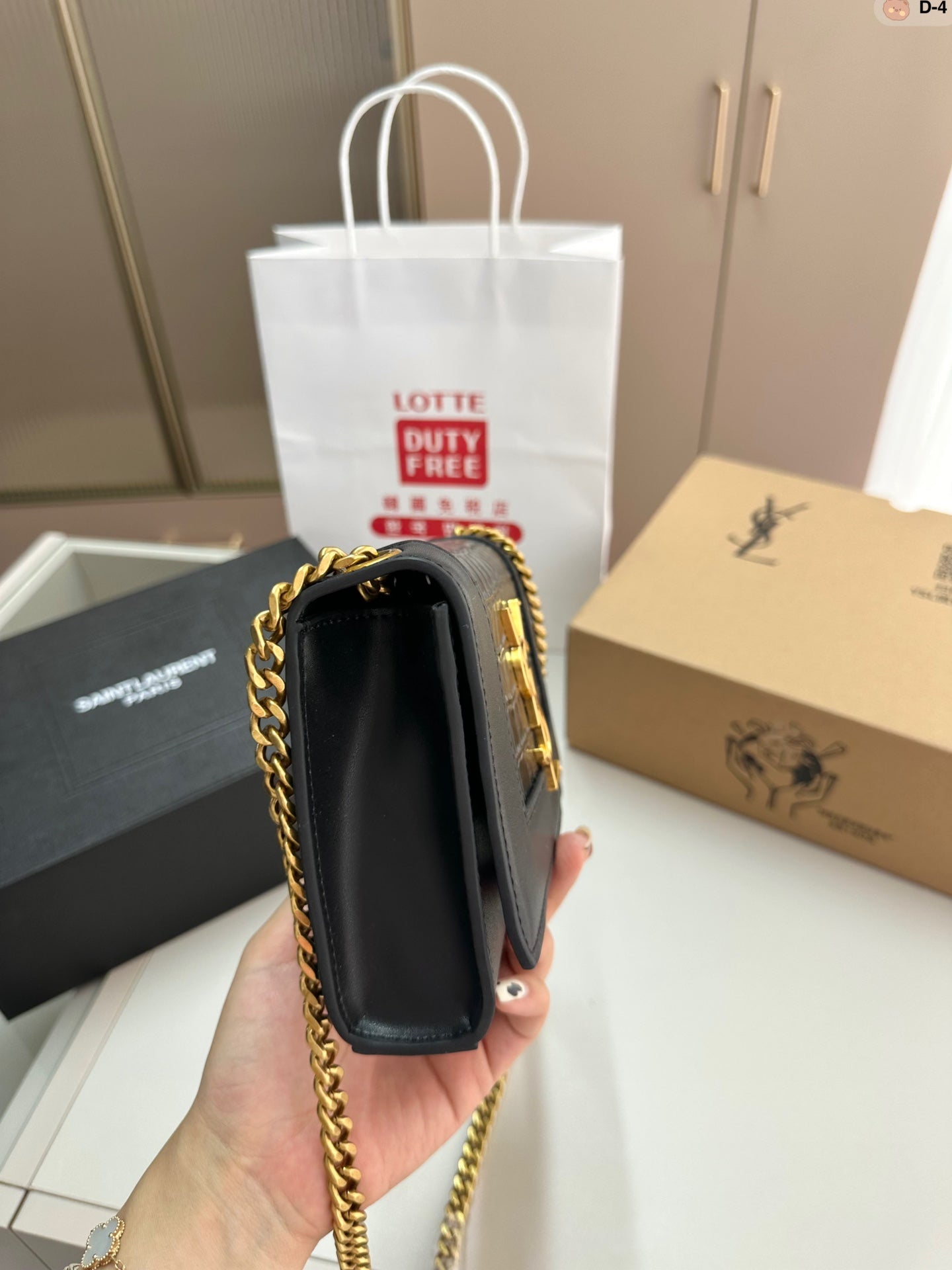 YSL-BAG-468